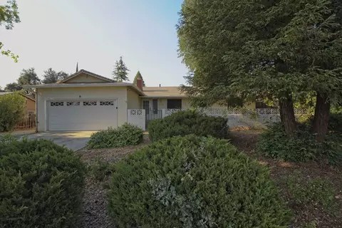 1360 Dominion, Redding, CA 96002 photo 2
