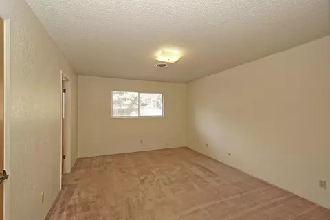 1360 Dominion, Redding, CA 96002 photo 18