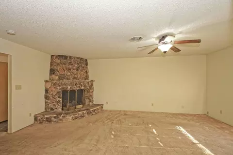1360 Dominion, Redding, CA 96002 photo 4