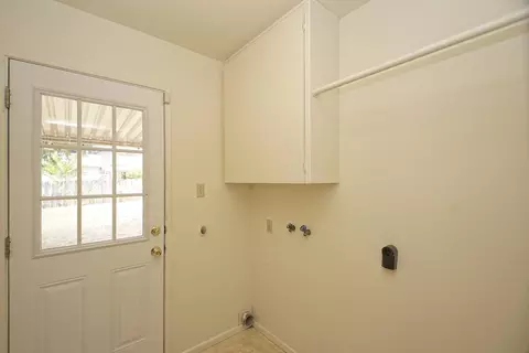 1360 Dominion, Redding, CA 96002 photo 12