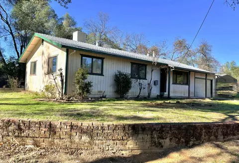 12371 Quartz Hill Rd, Redding, CA 96003 photo 2