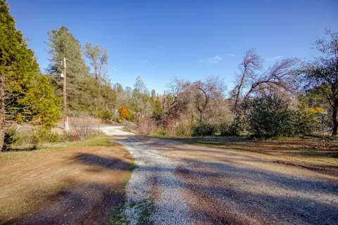 12371 Quartz Hill Rd, Redding, CA 96003 photo 19