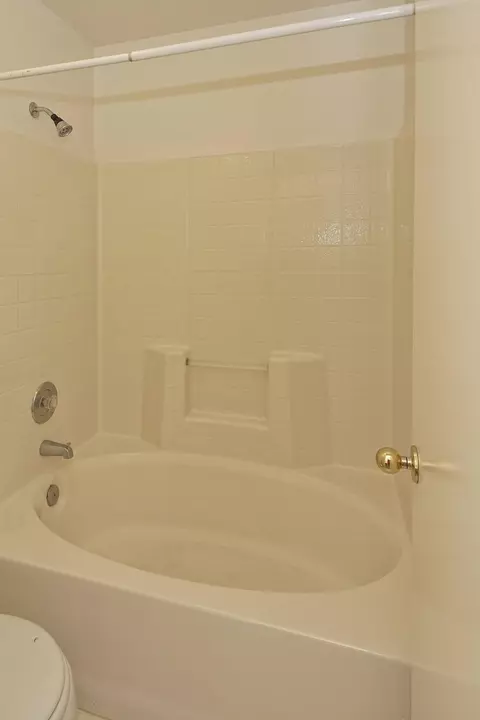 2157 Hemingway, Redding, CA 96003 photo 12