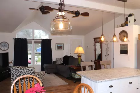 17355 Lassen, Anderson, CA 96007 photo 23
