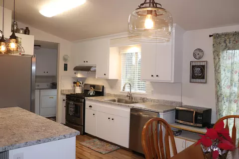17355 Lassen, Anderson, CA 96007 photo 28