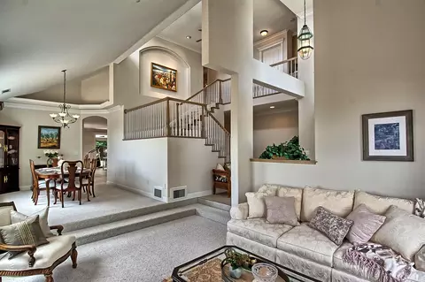 15299 Prospect Dr, Redding, CA 96001 photo 7