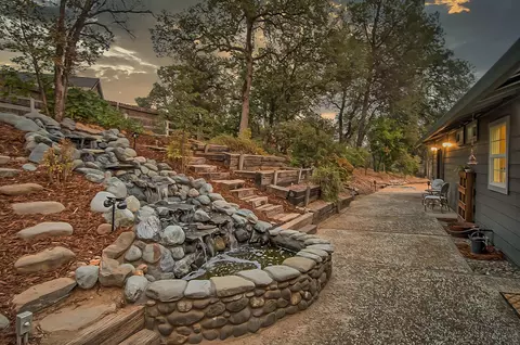1684 Hobo Ln, Redding, CA 96003 photo 24