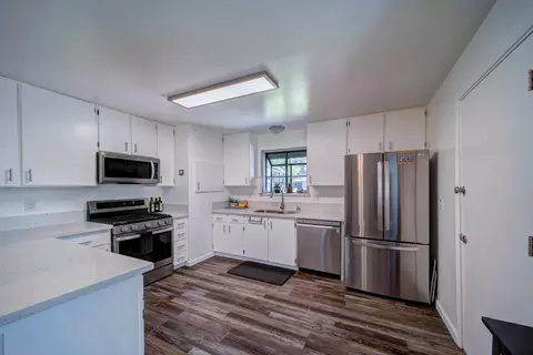 2301 Christian Ln, Redding, CA 96002 photo 5