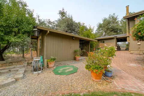 3350 Mountain Oak Dr, Redding, CA 96001 photo 32