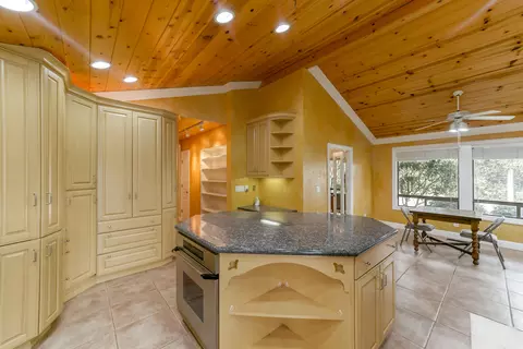 3350 Mountain Oak Dr, Redding, CA 96001 photo 39