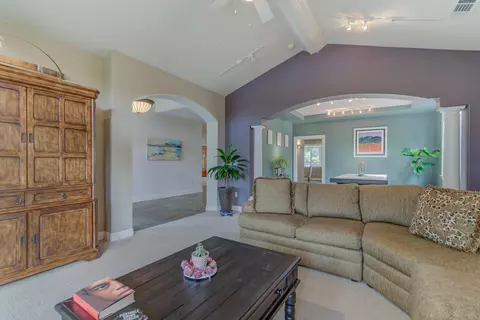 2637 Cumberland Dr, Redding, CA 96001 photo 12