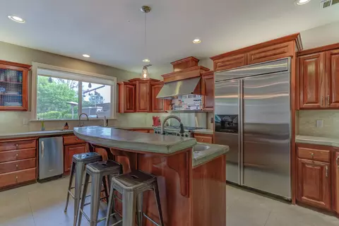 2637 Cumberland Dr, Redding, CA 96001 photo 16