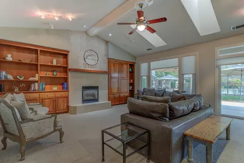 2637 Cumberland Dr, Redding, CA 96001 photo 31