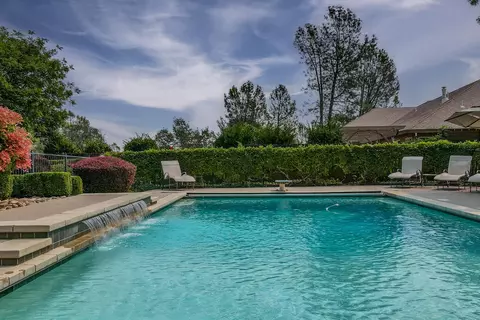 2637 Cumberland Dr, Redding, CA 96001 photo 66