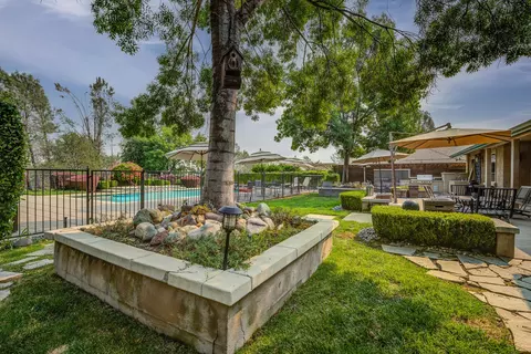 2637 Cumberland Dr, Redding, CA 96001 photo 65
