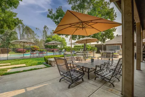 2637 Cumberland Dr, Redding, CA 96001 photo 64