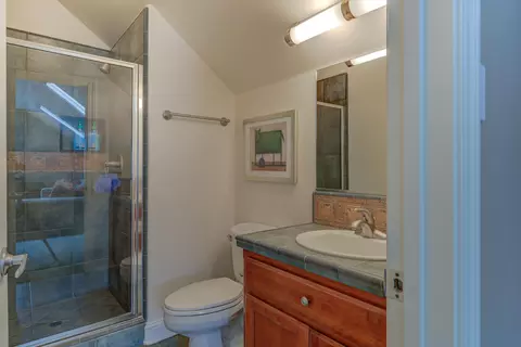2637 Cumberland Dr, Redding, CA 96001 photo 55
