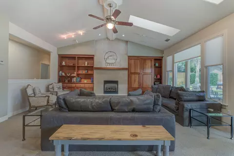 2637 Cumberland Dr, Redding, CA 96001 photo 28