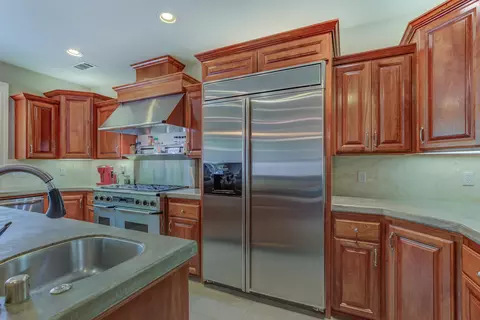 2637 Cumberland Dr, Redding, CA 96001 photo 21