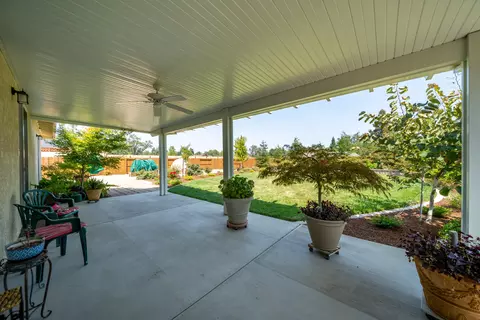 6465 Beretta Ln, Redding, CA 96001 photo 24