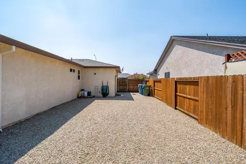 6465 Beretta Ln, Redding, CA 96001 photo 29