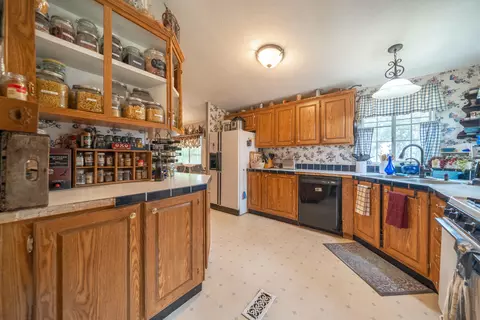13827 Murphy Ln, Oak Run, CA 96069 photo 27