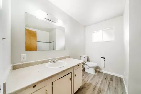 2071 Deerfield Ave, Redding, CA 96002 photo 14