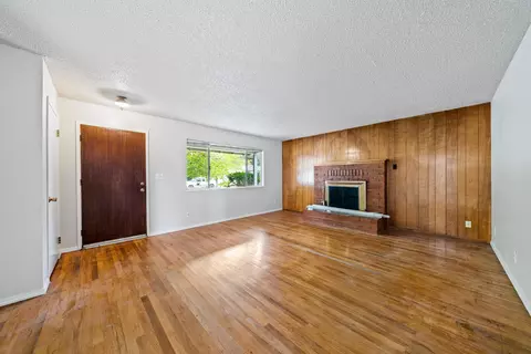 2071 Deerfield Ave, Redding, CA 96002 photo 13