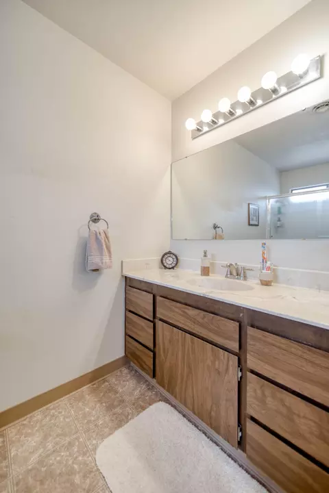 1917 Bechelli Ln, Redding, CA 96002 photo 19