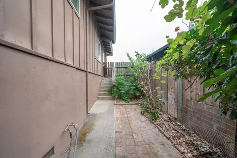 2865 Shasta St, Redding, CA 96001 photo 40