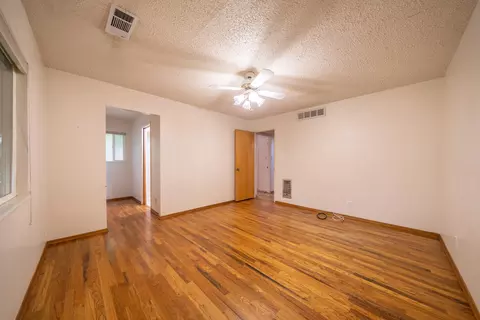 2865 Shasta St, Redding, CA 96001 photo 12