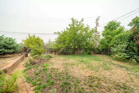 2865 Shasta St, Redding, CA 96001 photo 42