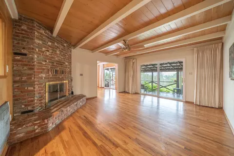 2865 Shasta St, Redding, CA 96001 photo 7