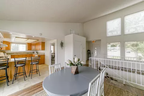 4300 Emily Way, Redding, CA 96001 photo 36