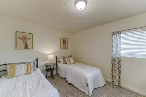 4300 Emily Way, Redding, CA 96001 photo 11