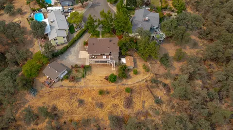 4300 Emily Way, Redding, CA 96001 photo 117