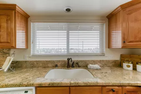 4300 Emily Way, Redding, CA 96001 photo 41