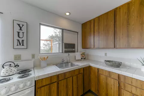 4300 Emily Way, Redding, CA 96001 photo 93