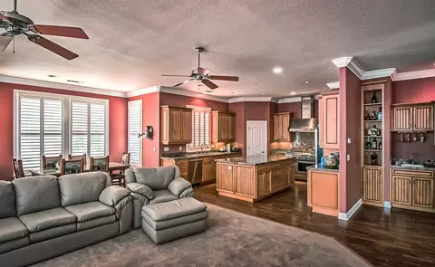 20840 Bernard Way, Redding, CA 96003 photo 11