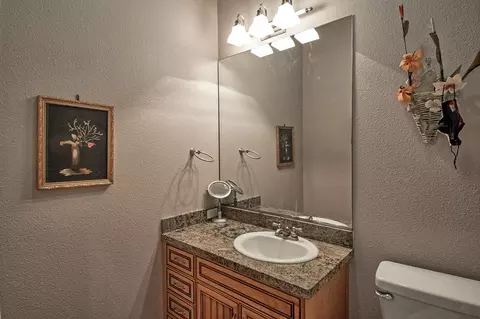 20840 Bernard Way, Redding, CA 96003 photo 16