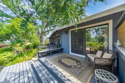 4203 Frances Dr, Redding, CA 96001 photo 3