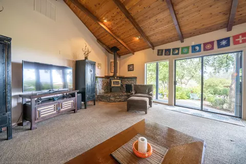4203 Frances Dr, Redding, CA 96001 photo 14