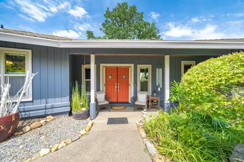4203 Frances Dr, Redding, CA 96001 photo 1