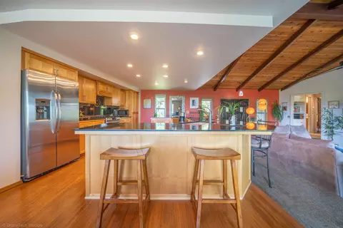 4203 Frances Dr, Redding, CA 96001 photo 5