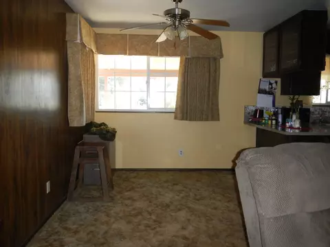 20208 Lago St, Redding, CA 96003 photo 14