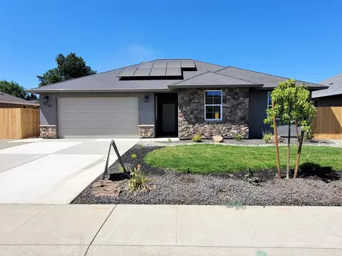 6056 Fallworth Dr, Redding, CA 96003 photo 1