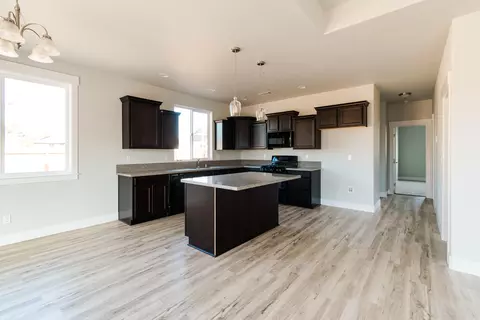 6013 Fallworth Dr, Redding, CA 96003 photo 6