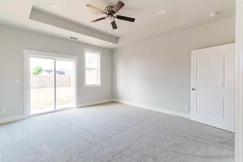 6013 Fallworth Dr, Redding, CA 96003 photo 15