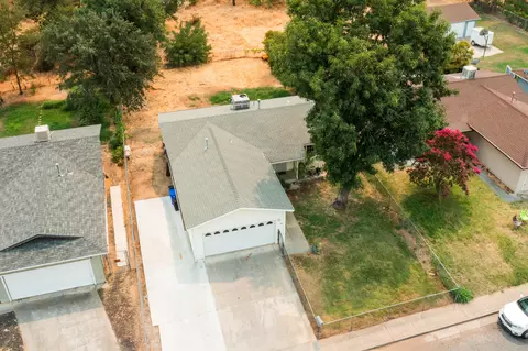 1135 Aloha St, Red Bluff, CA 96080 photo 17