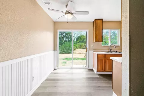 1135 Aloha St, Red Bluff, CA 96080 photo 6